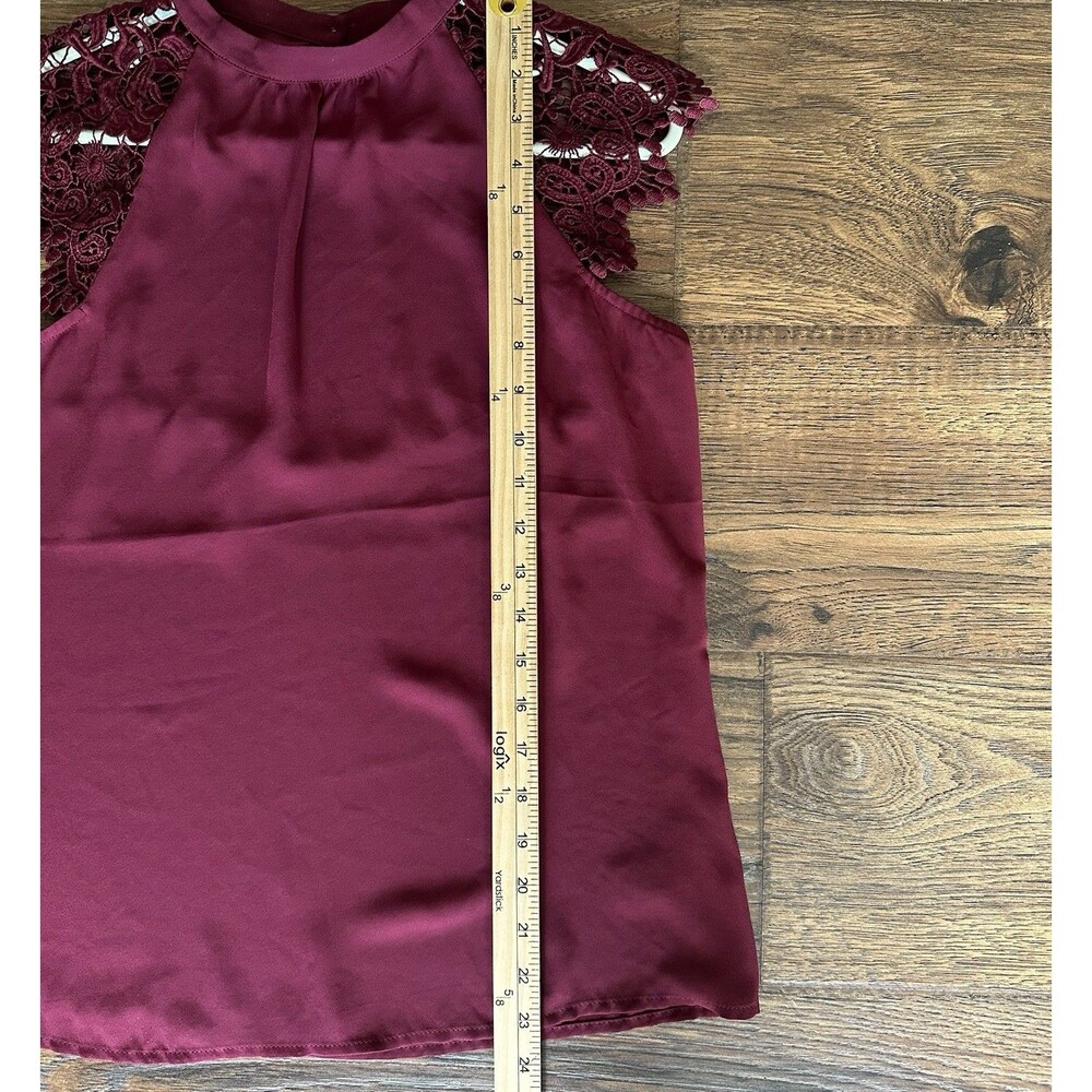 Express Lace Cap Sleeve Blouse Small Burgundy High Neck Keyhole Back Top - Picture 7 of 7